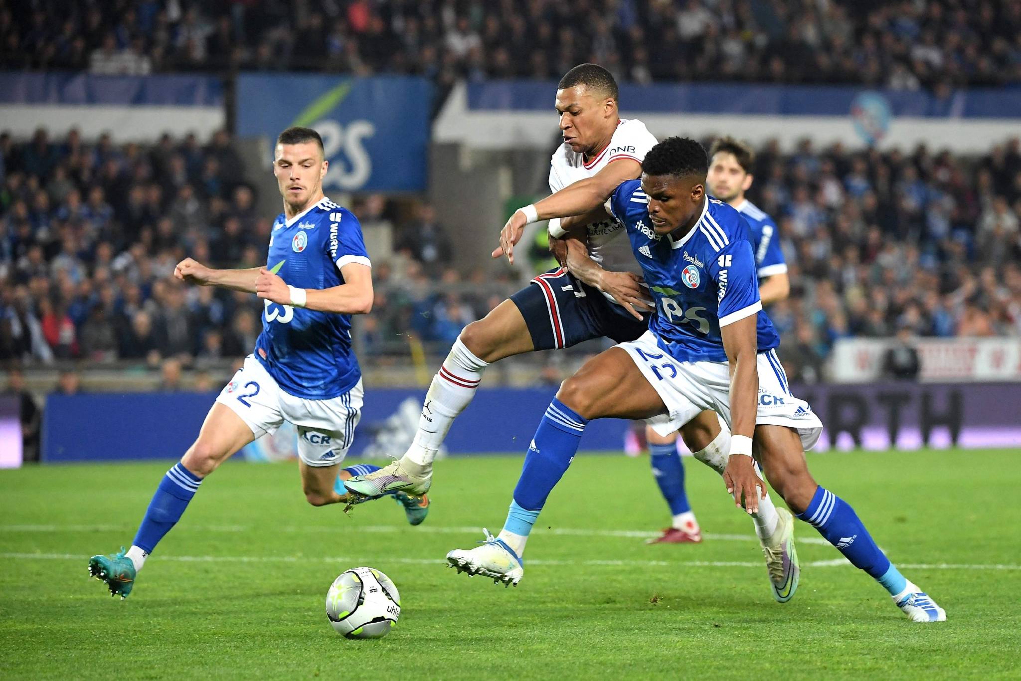 法甲：巴黎圣日尔曼VS斯特拉斯堡 今日内附比赛解析扫盘推荐